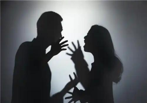 妻子可以向银行查询丈夫个人存款吗 ？